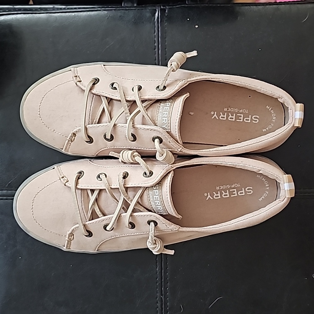 NWOT Sperry Vibe crest platform sneaker
